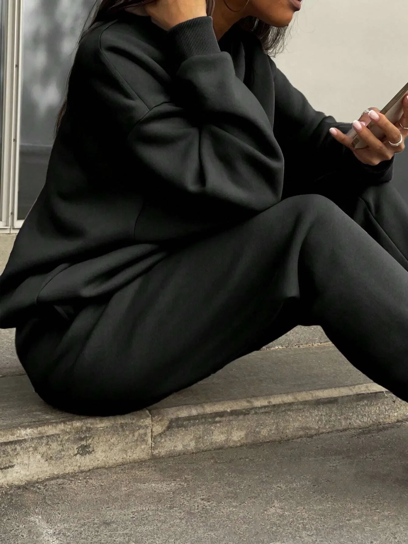 Casual Two Piece Set Woman New Sweatshirt and Pants Suit for Female Streetwear Autumn and Winter