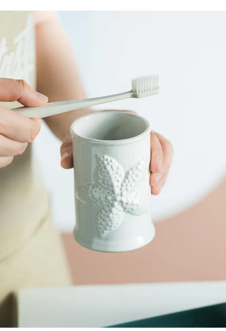 Porcelain Bathroom Set Bathroom Ceramic Starfish Shell Soap Dispenser Gargle Cup Bathroom Accessories Shower Gel Divided Bottle Soap Dish