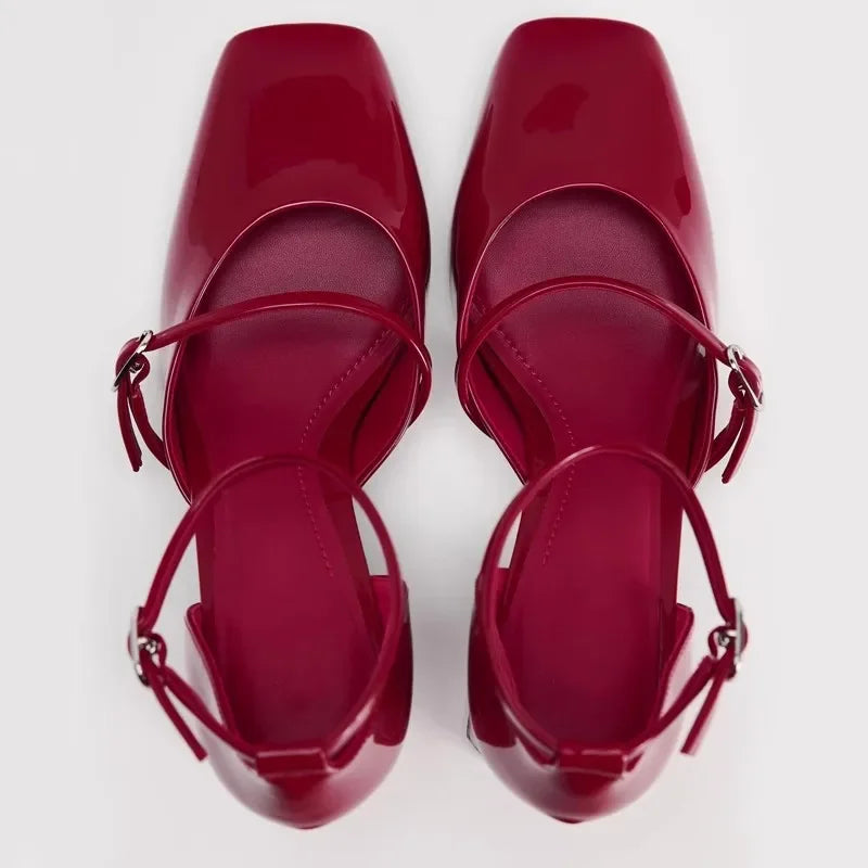 Elegant & Chic Shoes For Women