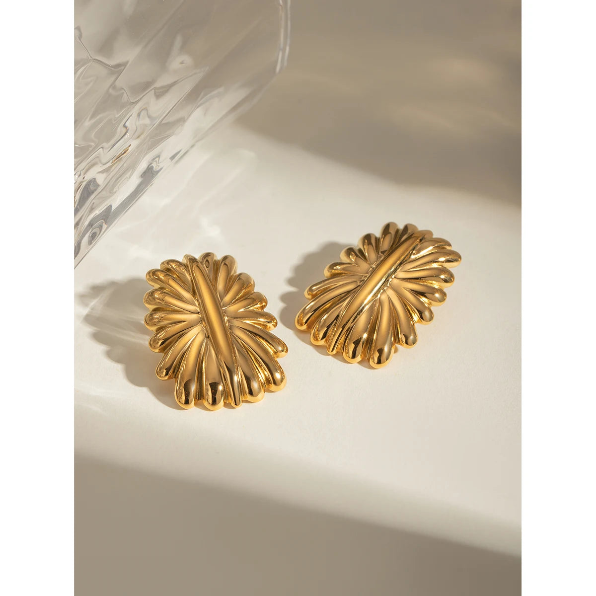 Fashionable Women's Earrings