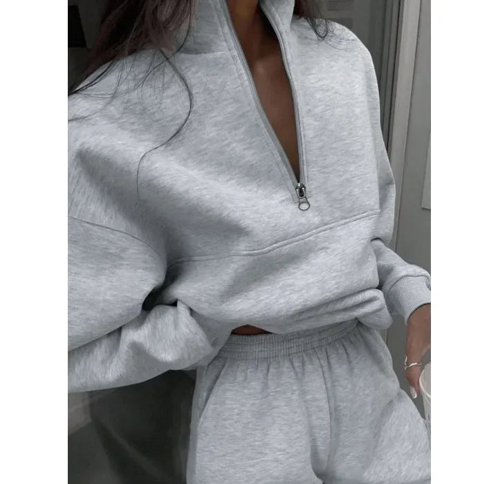 Casual Two Piece Set Woman New Sweatshirt and Pants Suit for Female Streetwear Autumn and Winter
