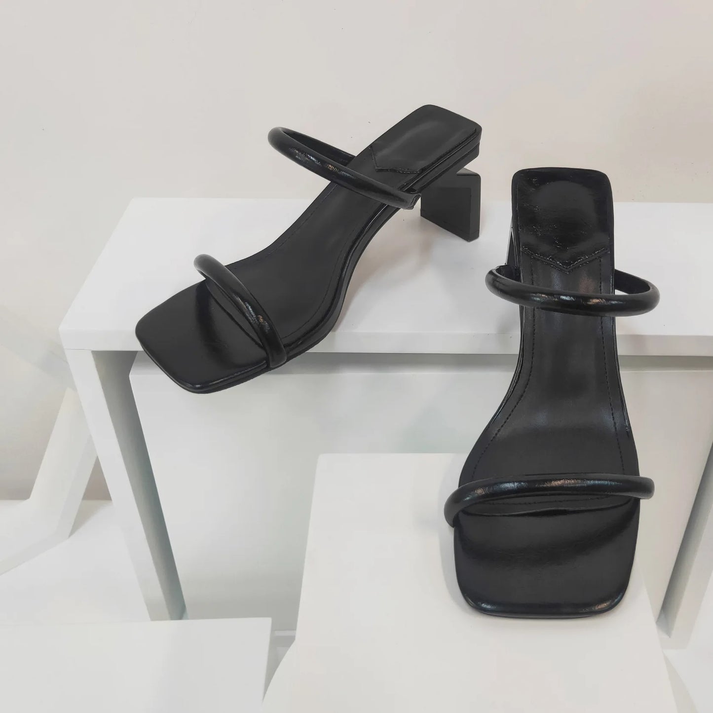 New Designer Sandals High Heels Square Headed Women's Slippers Summer Fashion Slide Women Luxury Flip Flops