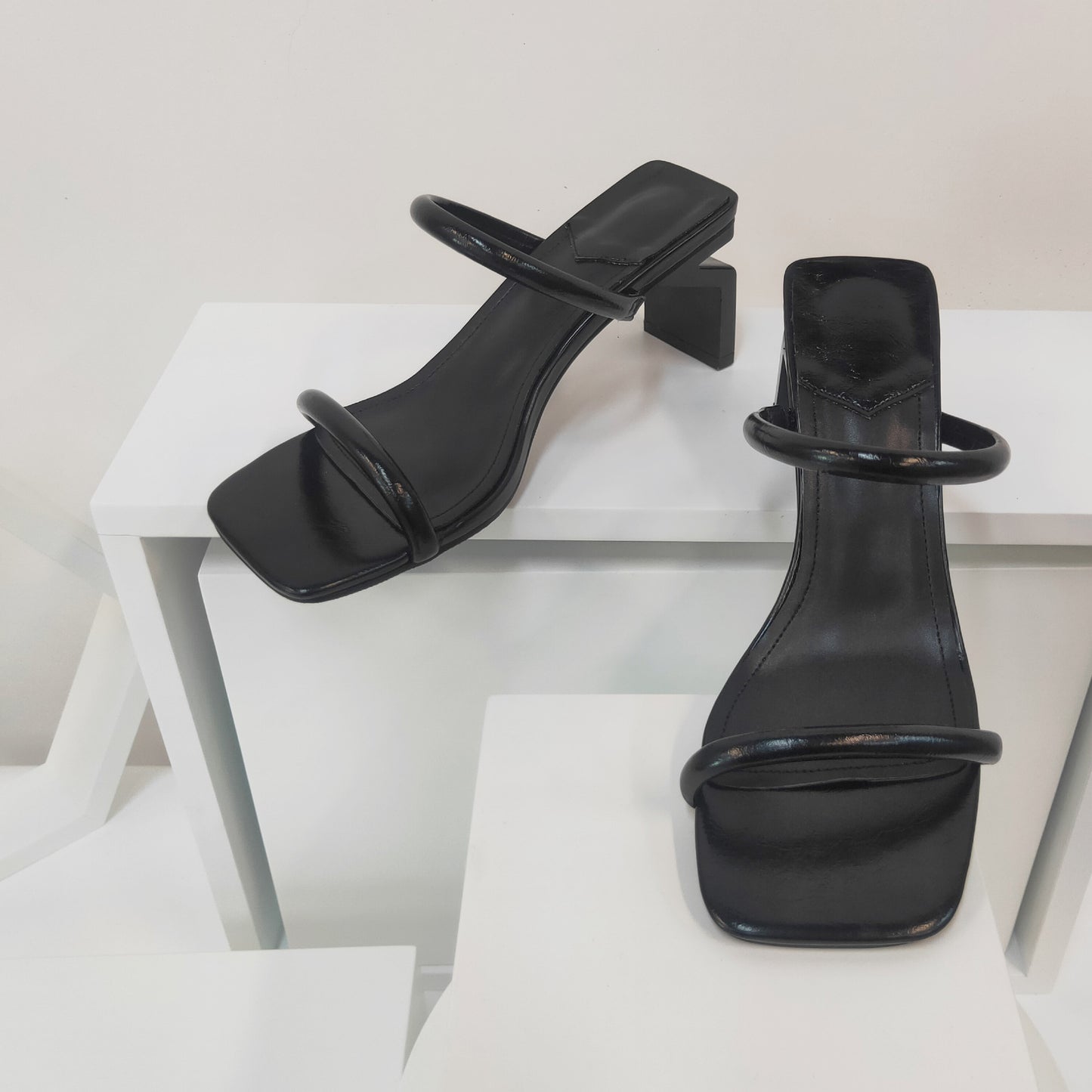 New Designer Sandals High Heels Square Headed Women's Slippers Summer Fashion Slide Women Luxury Flip Flops