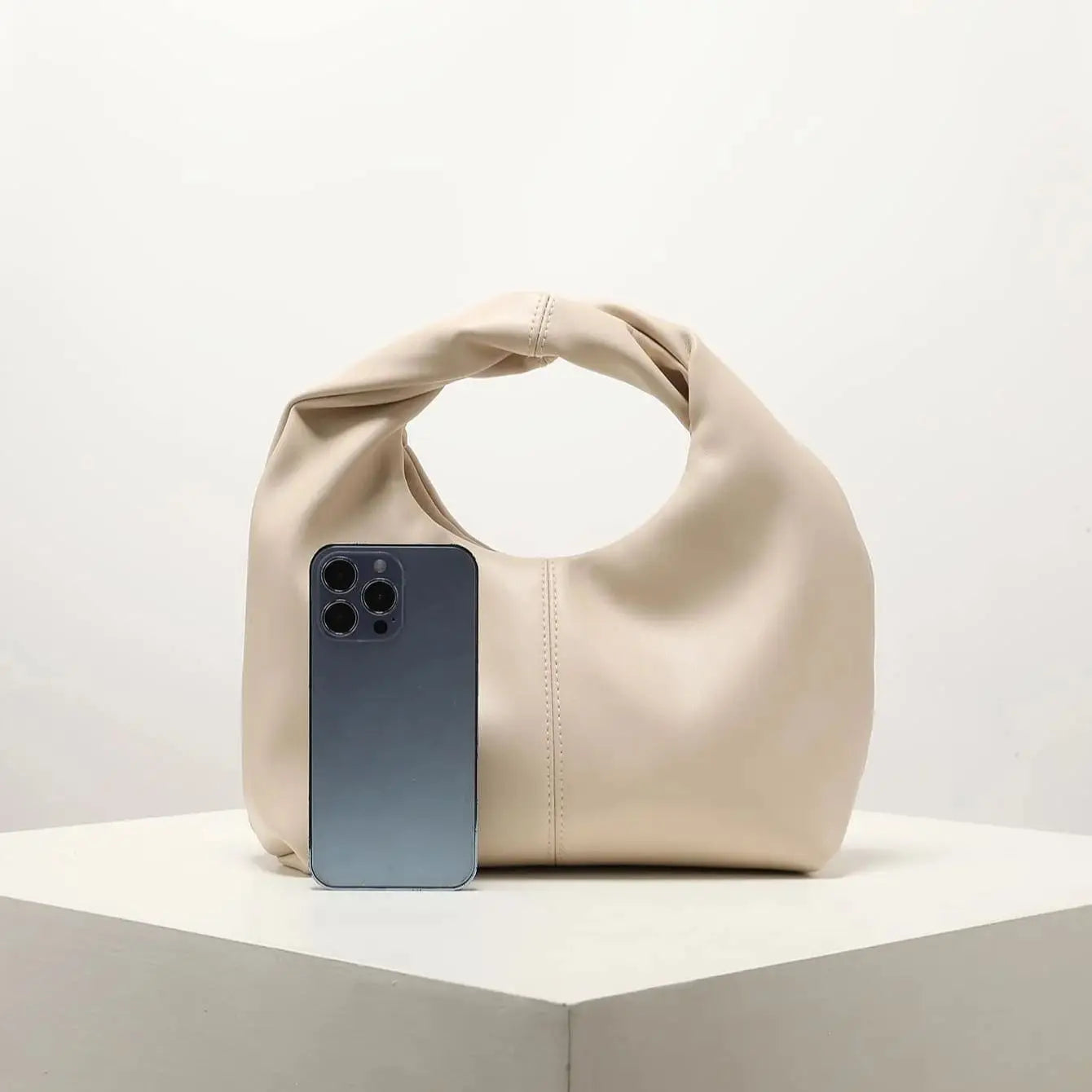 Stylich Women's Simple Handbag