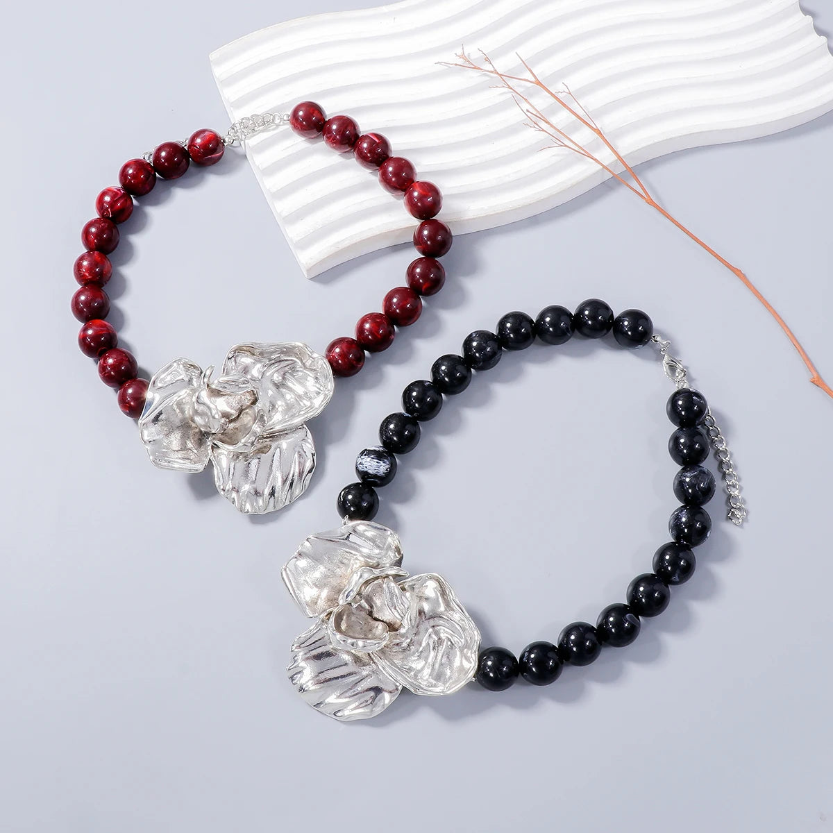 Metal Flower Pendant Necklace for Women