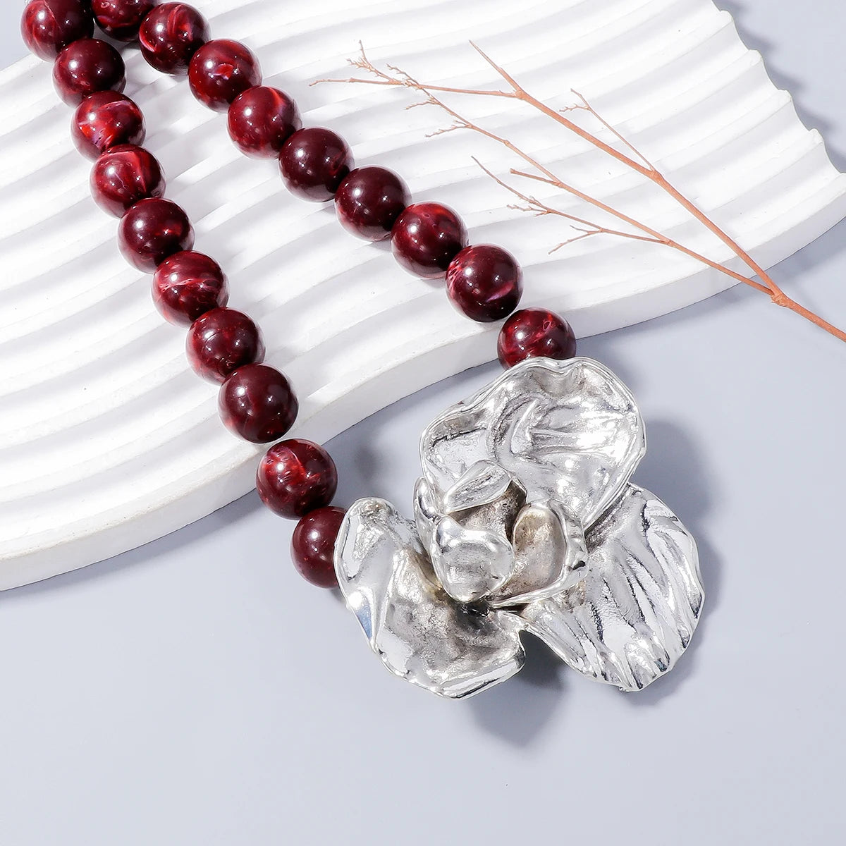 Metal Flower Pendant Necklace for Women