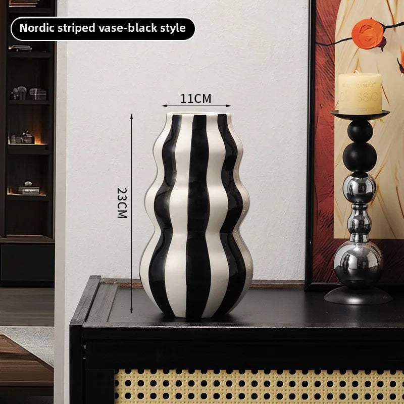 Modern niche minimalist striped vases