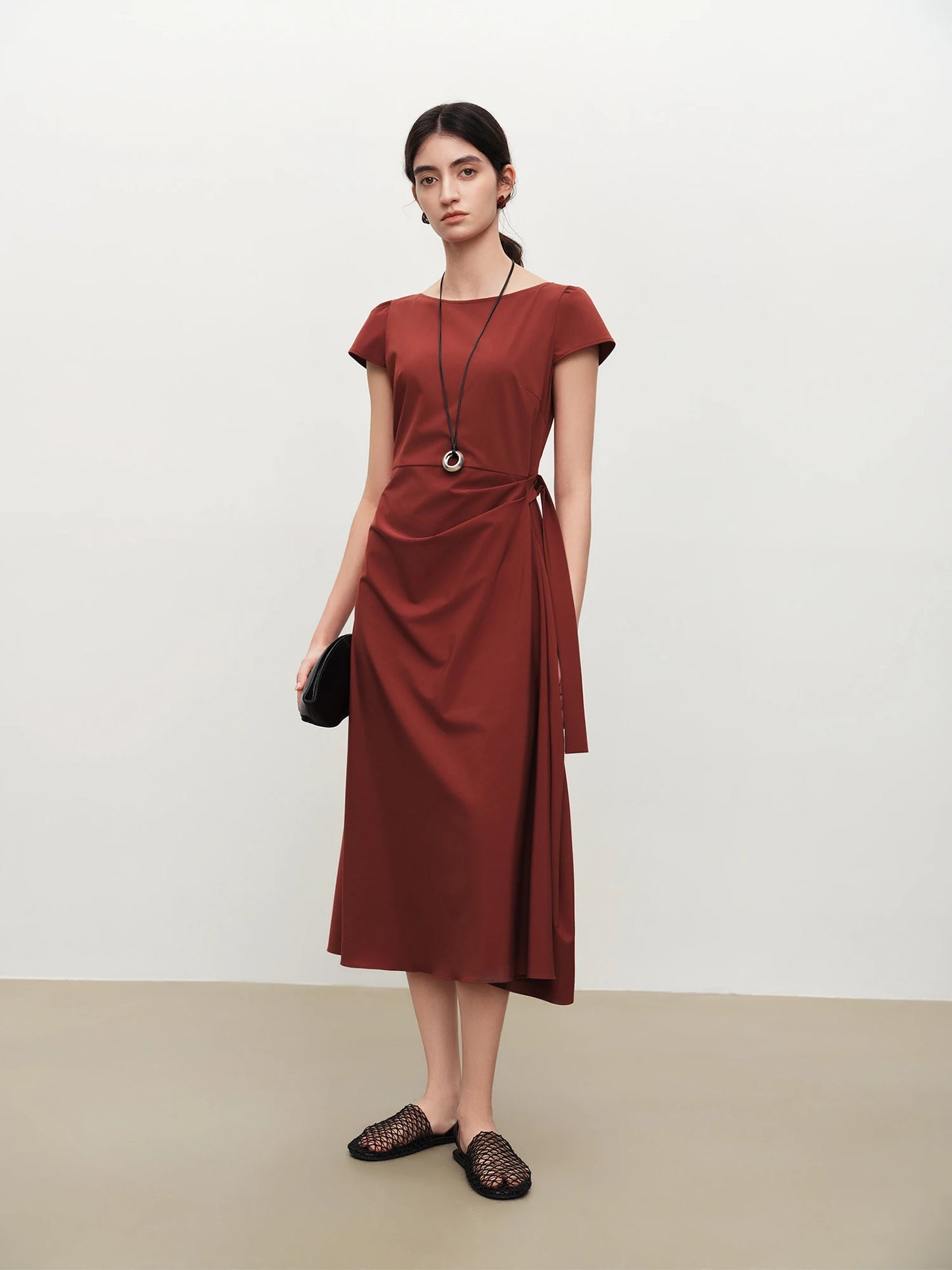 Simple A-line Dress for Women New Summer 2026 Draped Sleeveless Mid-calf Dress Pleated Waist-defined