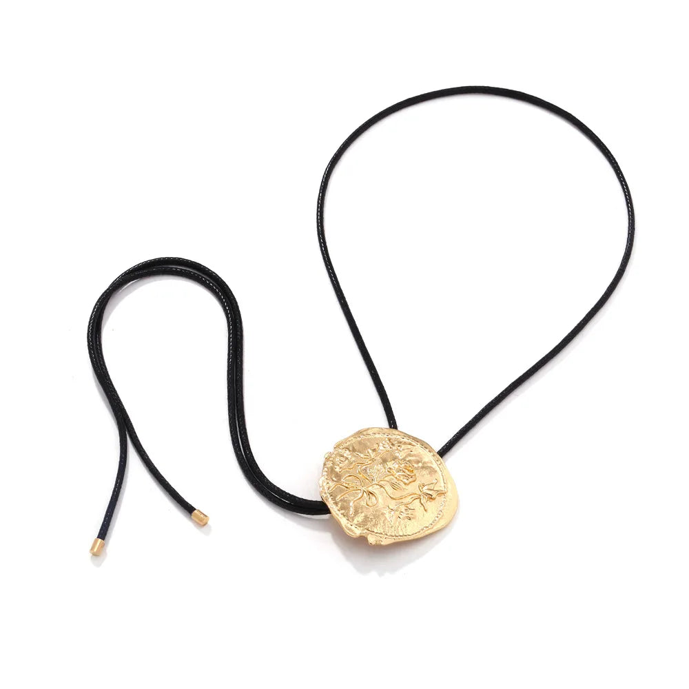 Vintage Style Round Metal Pendant for Women