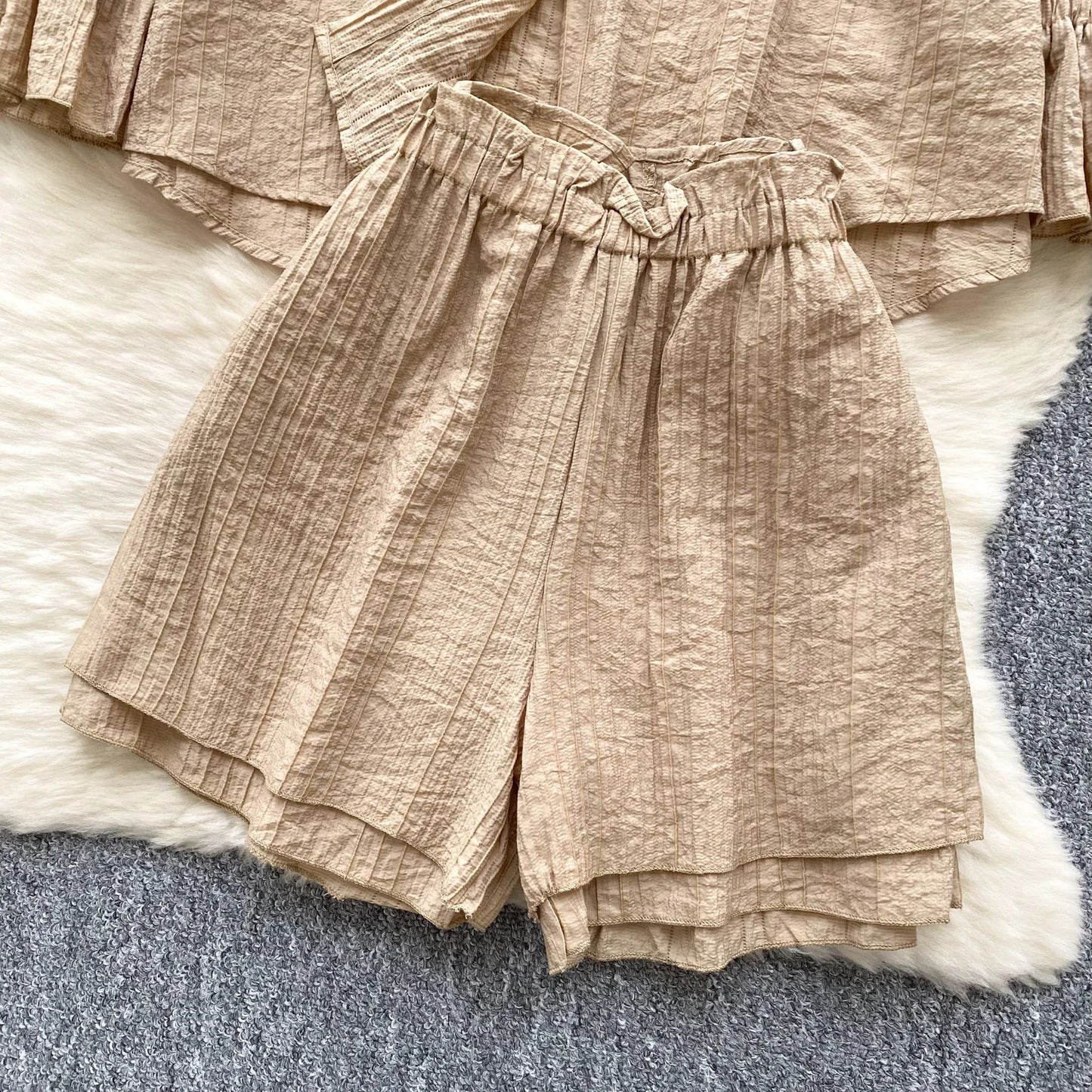 Elegant Polo-neck Vintage Long Flare Sleeves Chic Single Breasted Shirts High Waist Wide Leg Short Pants Sets