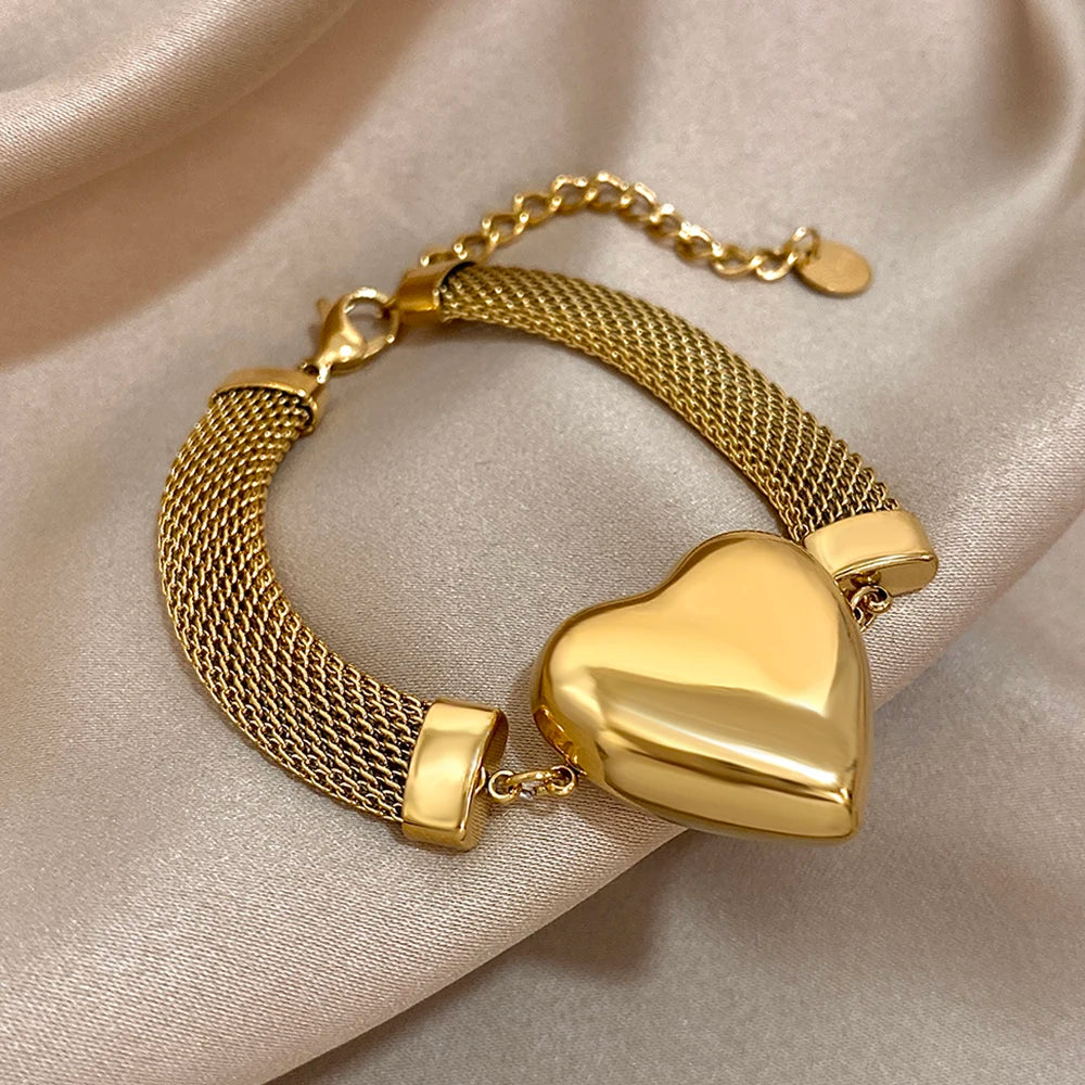 Heart Pendant Bracelet for Women