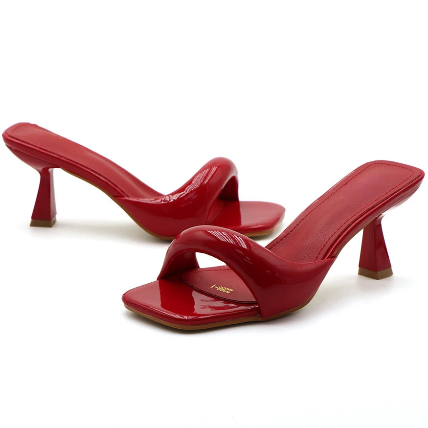 New Fashion Slippers Women Open Sandals Female Pumps Simple Designer Sandals
