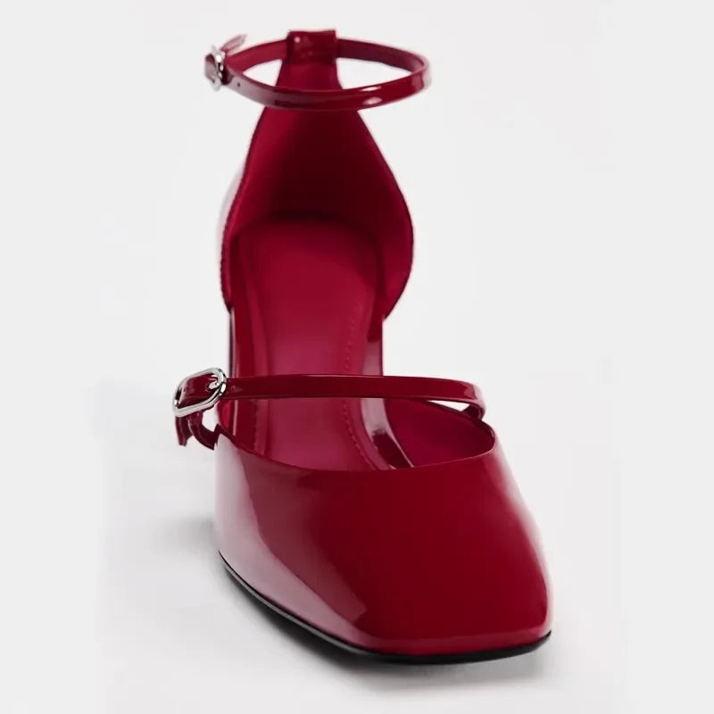 Elegant & Chic Shoes For Women