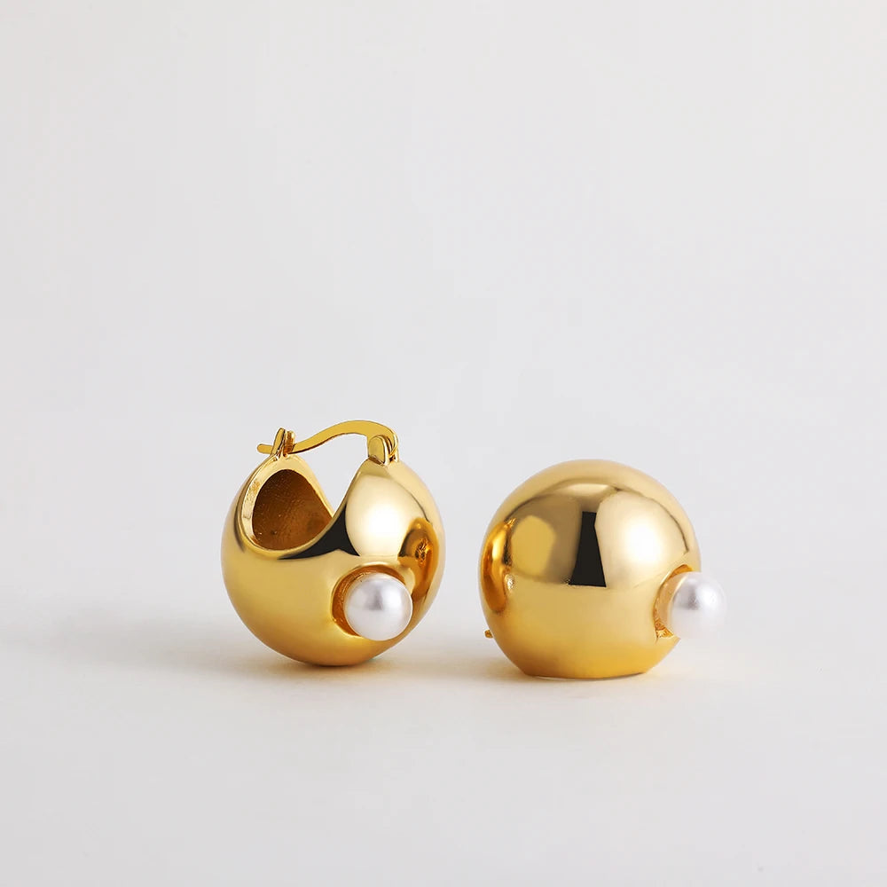 Fashion Hollow Ball Shape Round Chunky Hoop Earrings for Women Imitation Pearl Beads Small Ear Buckle Simple Jewelry Gift