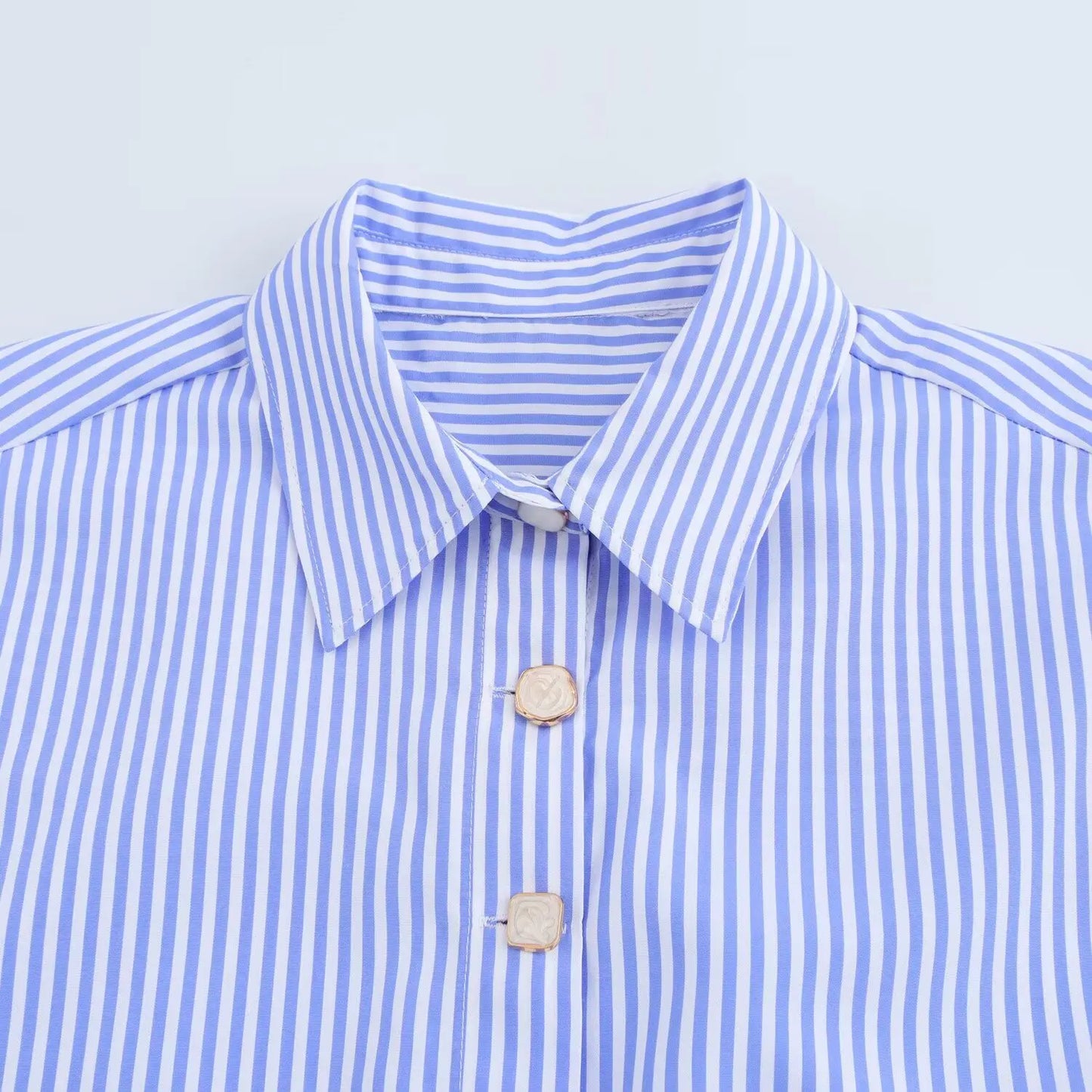 Long sleeved casual shirt
