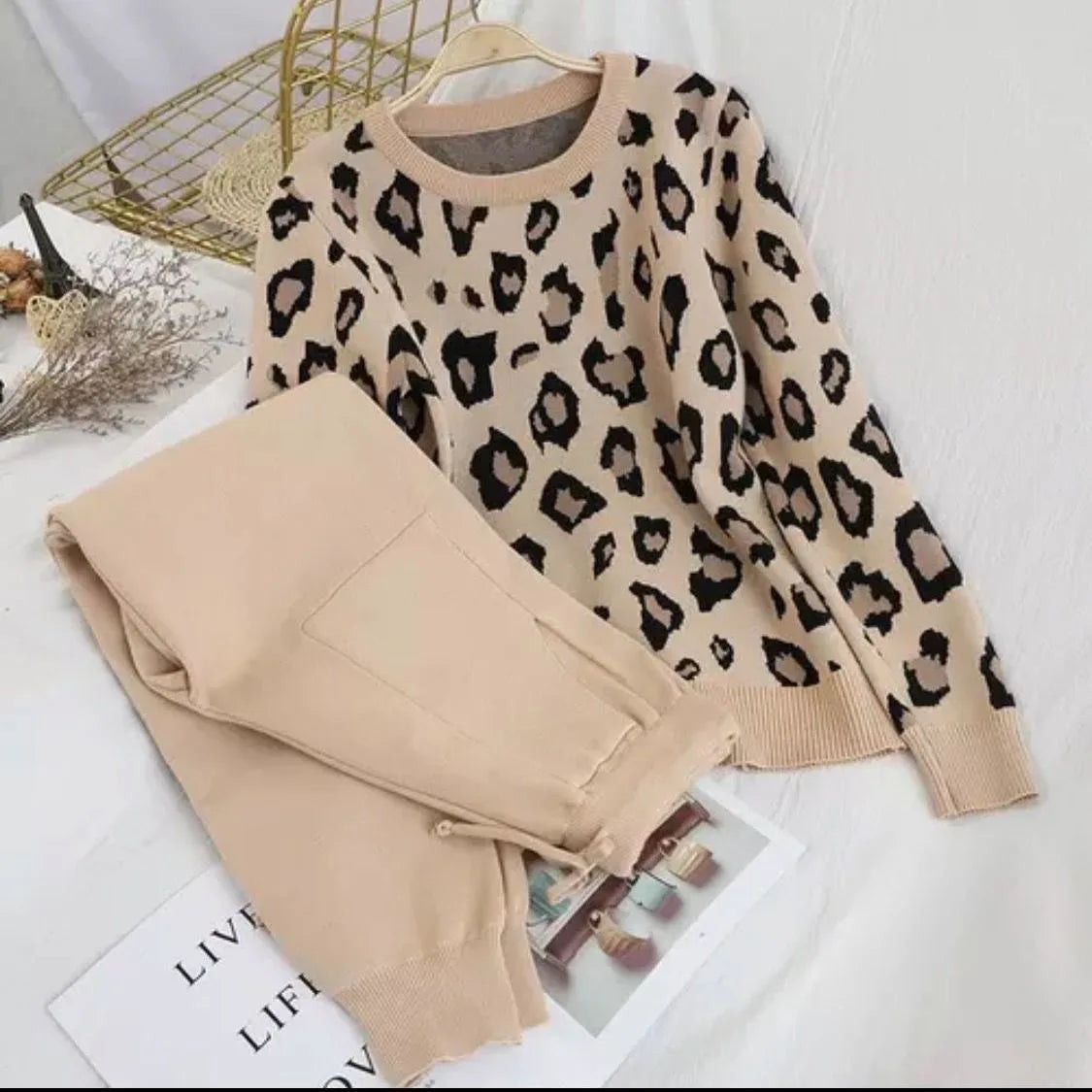 Womens Knitted 2 Piece Sets Leopard Print Pullovers Tops + High Waist Knitwear Jogger Pants Suit Casual Autumn Sweater Conjuntos