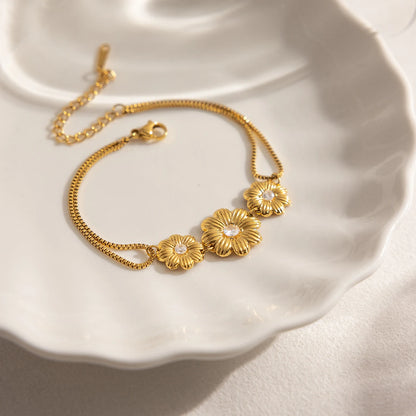Exquisite Fashion Daisy Flower Bracelet Bangle For Women 18K Gold Plated Stainless