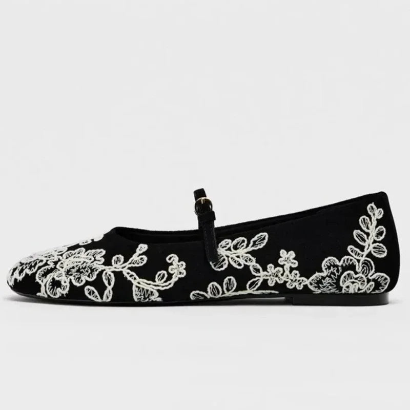Elegant Flower Embroidery Ballet Flats Women