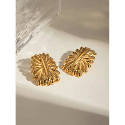 Fashionable Women's Earrings