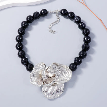 Metal Flower Pendant Necklace for Women