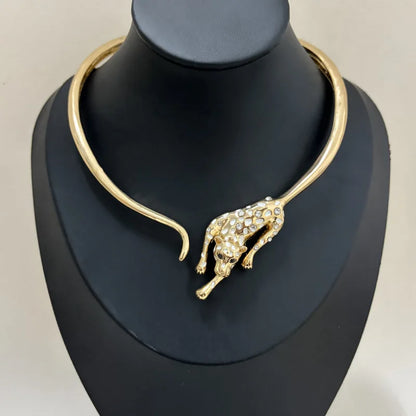 Exaggerated Rhinestone Leopard With Metal Alloy Chunky Choker Necklace For Women