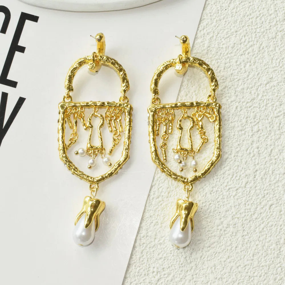 Baroque Style Vintage Resin Big Eyes Dangle Earrings For Women