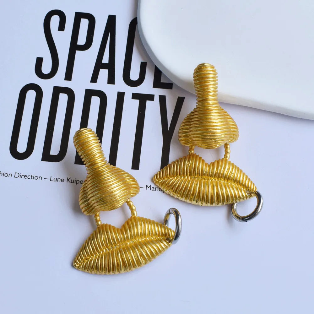 Baroque Style Vintage Resin Big Eyes Dangle Earrings For Women