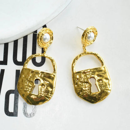 Baroque Style Vintage Resin Big Eyes Dangle Earrings For Women