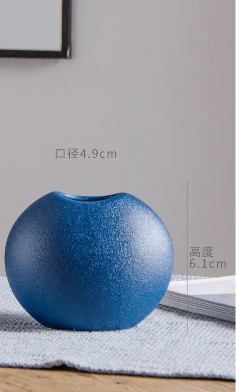 Simple & Modern Small Ceramic vase