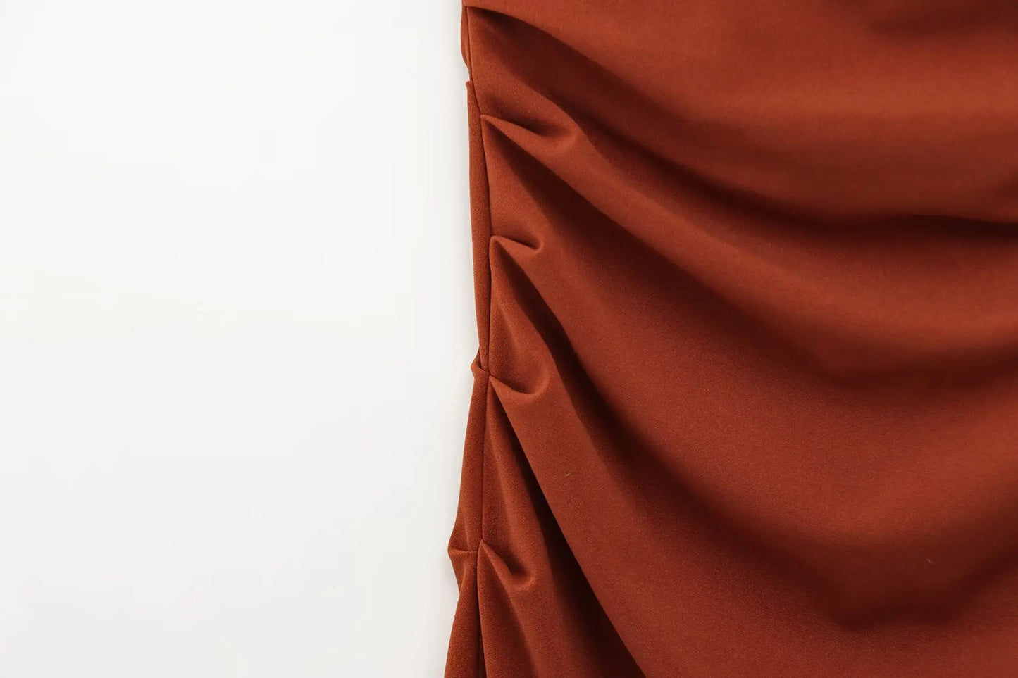 Top Pleated Slim Dress