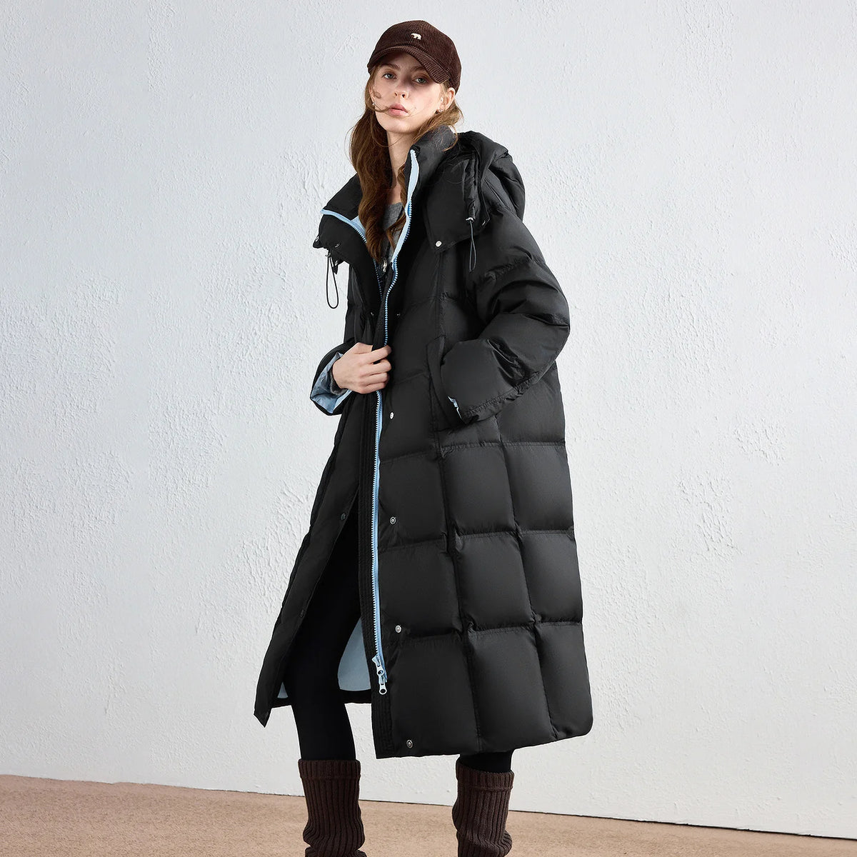 Women Down Jacket New Long Thick Nordic Outdoor Hooded White Duck Down Baffleless Down Proof Outerwear