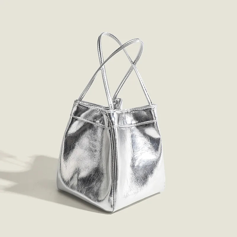 Silver bucket bag for women 2024 new fashionable and simple lunch box bag,niche western-style texture hand-held small bag