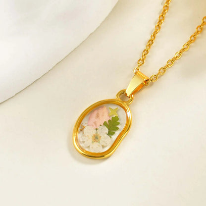 Flowers Pendant Necklace for Women,Resin Geometric Dry Flower Necklaces,Stainless Steel Charms Jewelry Gift
