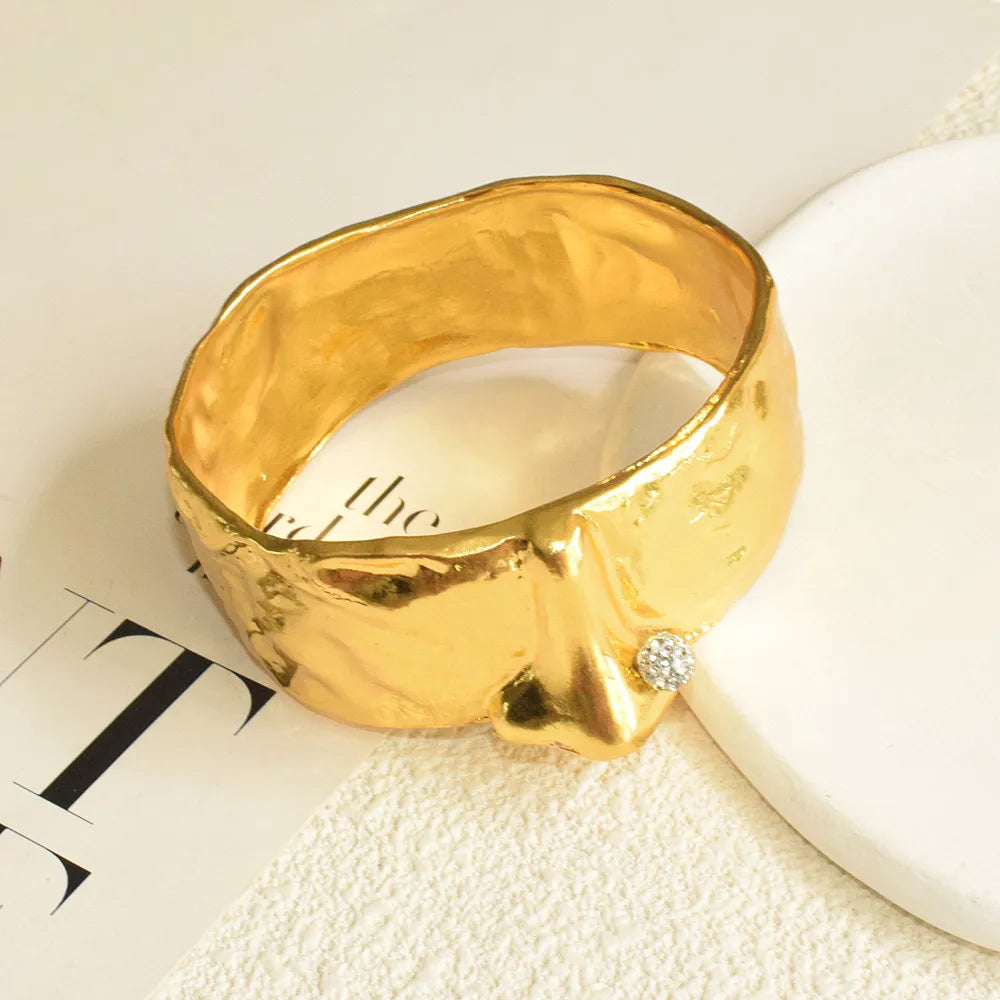 Gorgeous Hand Simple Bracelet Plated Eyes Nose Mouth Small Wrist Bangle For Women