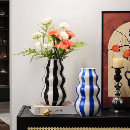 Modern niche minimalist striped vases