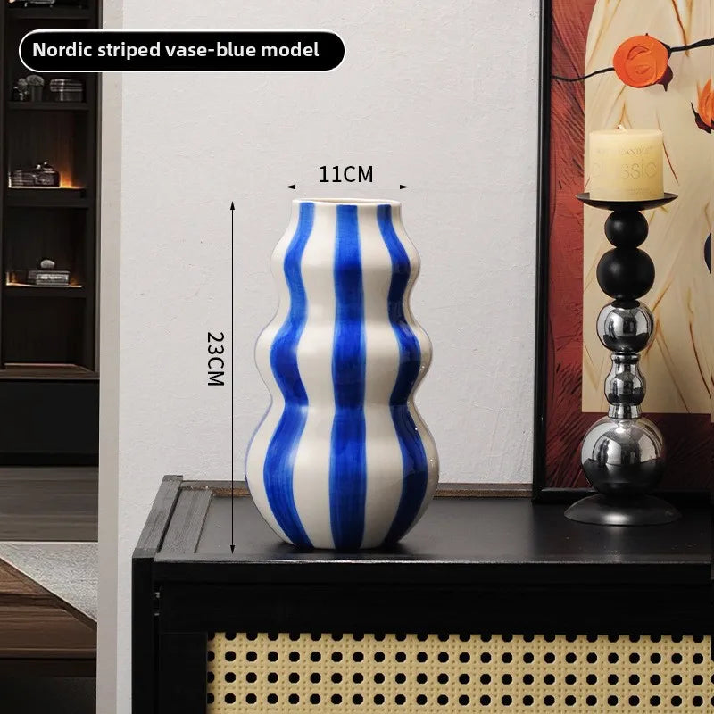 Modern niche minimalist striped vases