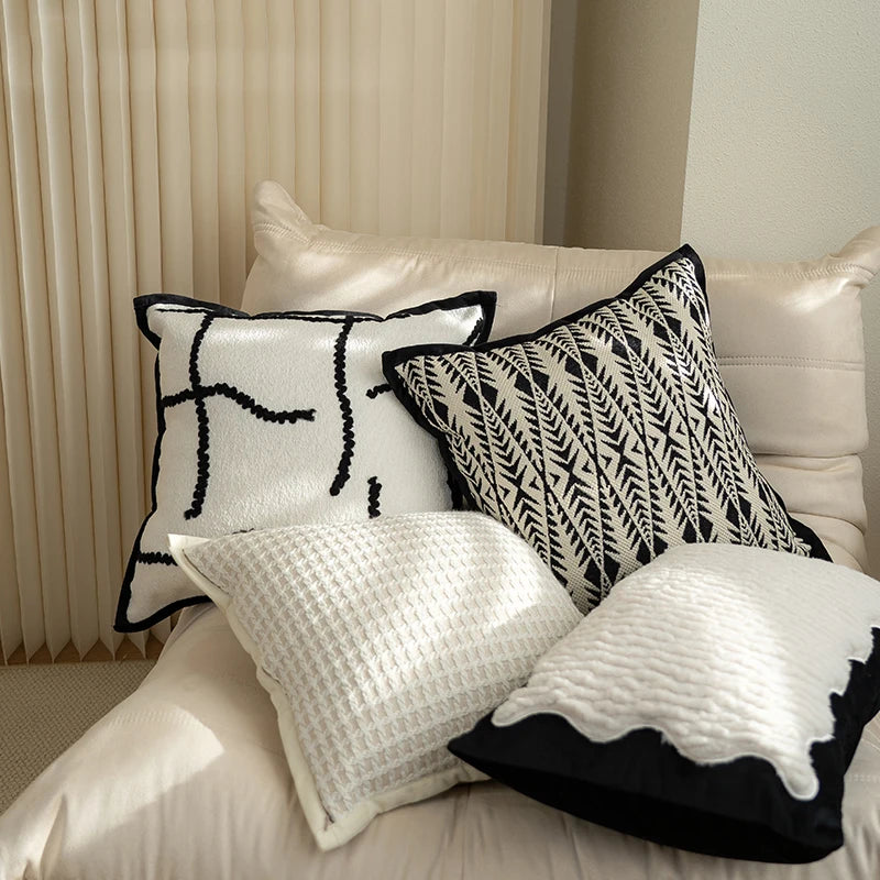 Modern Black and White Cushion Cover Light Luxury
