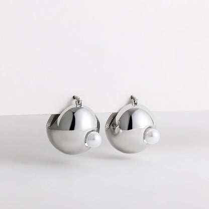 Fashion Hollow Ball Shape Round Chunky Hoop Earrings for Women Imitation Pearl Beads Small Ear Buckle Simple Jewelry Gift