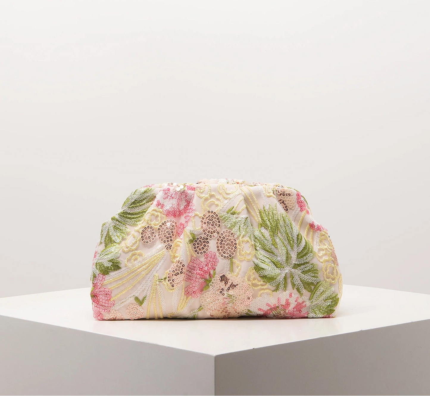 Clutch Bag,Sequin Bag,Floral Pop,Embroidery Bag,Gala Night,Party Outfits,Prom Bag,Wedding Items,Elegante,Gifts,Random Pattern