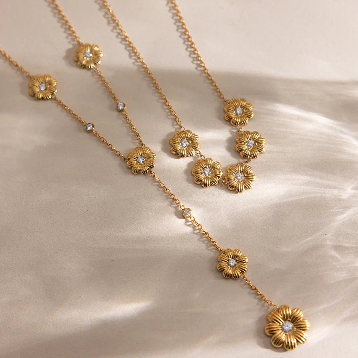 Sweet Flower Pendant Y-Shape Necklace Women's 18K Gold Plated Stainless