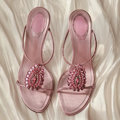 Luxury Diamonds Thin Heels Slippers Women Open Toe Summer Elegant Slides Pink Crystal Designer Brand Banquet Party Sandals Women