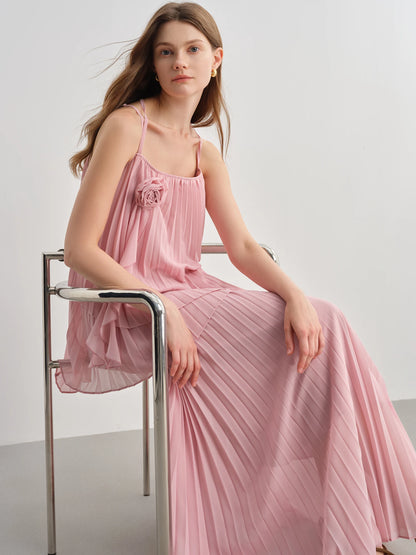 Plus Size Fashion Suit for Women New Three-dimensional Flower Strappy Blouse High Waist Pleated Long Skirt