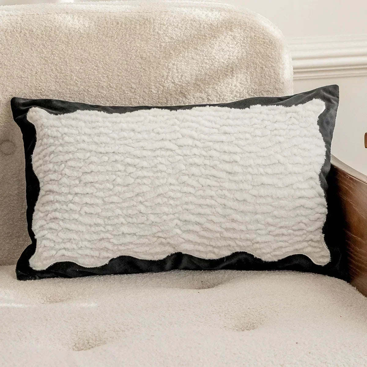 Modern Black and White Cushion Cover Light Luxury