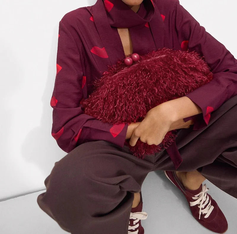 Women kisslock Faux Fur Clutch bag