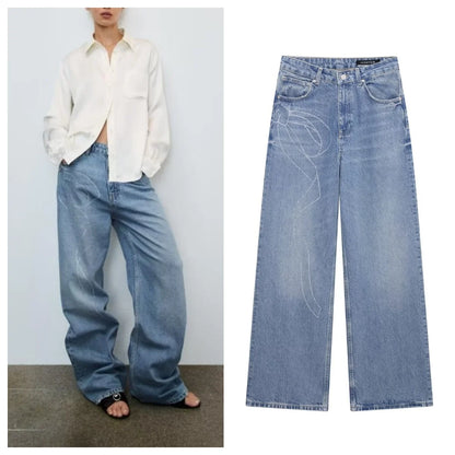 New Fashionable style high waist straight jeans For Women