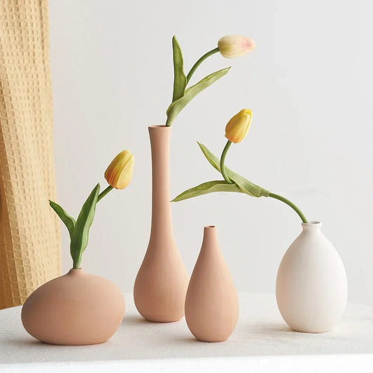 Ceramic Vase Creative and Minimalist Arrangement
