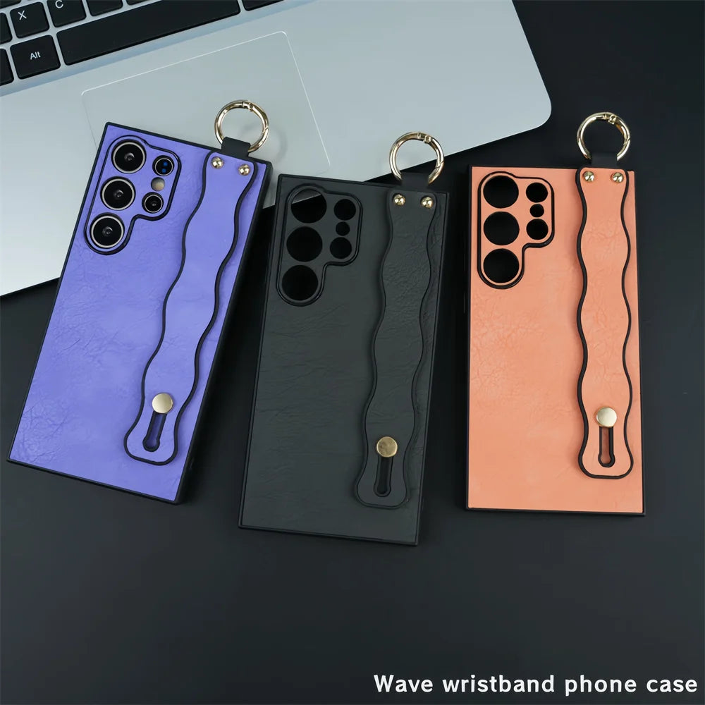 Luxury Wristband Bracket Leather Case for Samsung Galaxy S24 Ultra S23 S22 S21 Plus Hand Wrist Strap Stand Pure Color Wave Cover