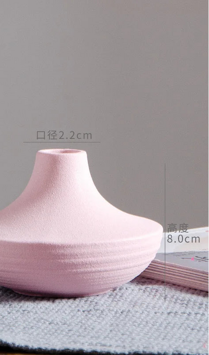 Simple & Modern Small Ceramic vase