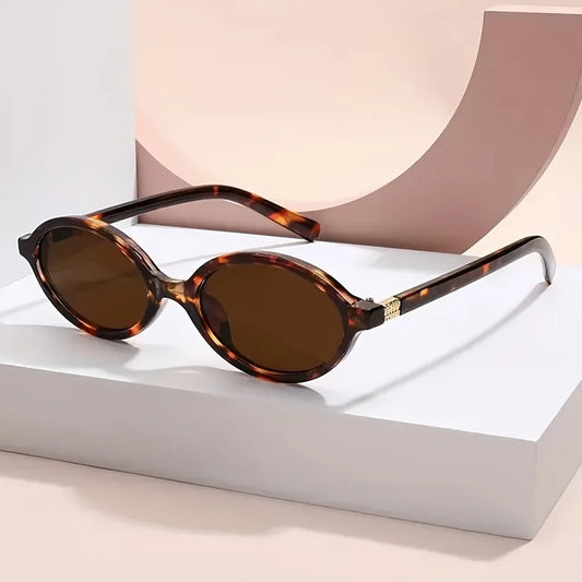Style Oval Women'S Glasses Small Frame Fashionable Vintage with Decorate Function for Women Men