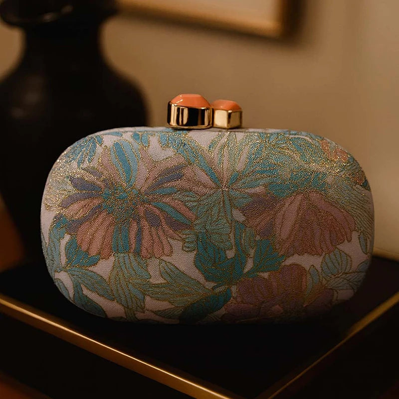 Women Vintage Flower Clutch Bag